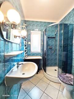 Dom z 4 apartamentami nad morzem