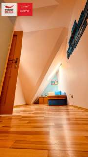 Dwupoziomowy apartament nad morzem z basenem