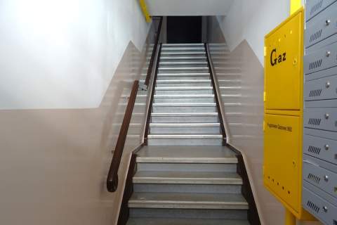 58m2 - Ścisłe Centrum - DRUGIE PIĘTRO 