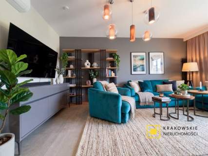 WIDOKOWY APARTAMENT Z PRYWATNYM TARASEM NA DACHU.