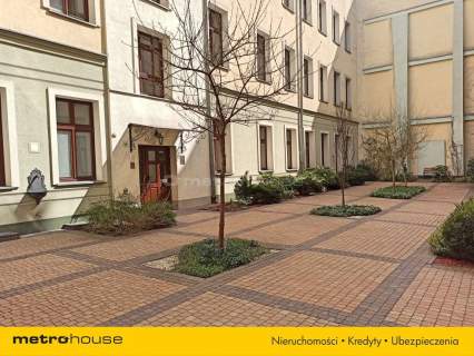 Duże M3 w Kamienicy przy Teatrze Winda