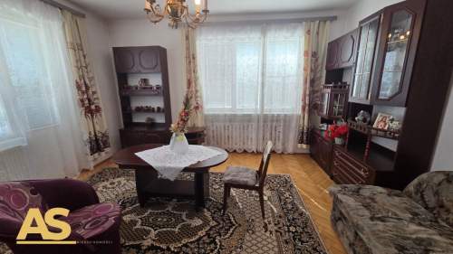 Dom w spokojnej okolicy