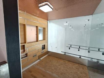 Wynajmę lokal pod kosmetykę, mani-pedi