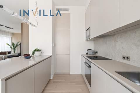 Nowoczesny apartament w Mennica Residence, centrum