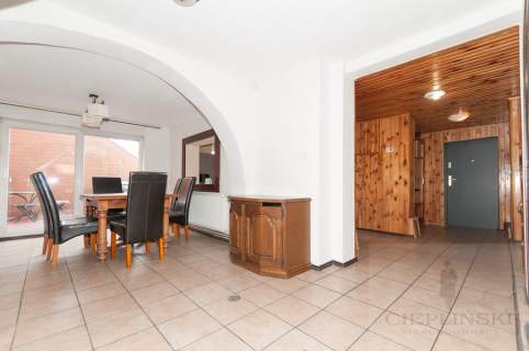 Mieszkanie na sprzedaż 4 pokoje 73m2 taras