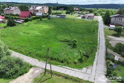 Atrakcyjna działka inwestycyjna Lutowiska