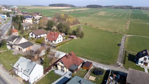 Działka budowlana Wierzbie 893m2