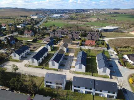 Narożny Gotowy Segment 150m2 Dostępny na już