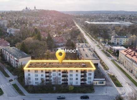Na sprzedaż przestronne M4 przy gmachu w bloku