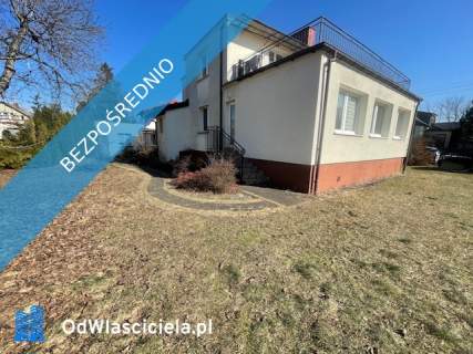 Duża działka pow .1111 m2 z domem w Centrum 200m od szkoły, bu