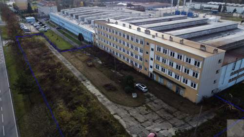 Budynek biurowy ze schronem przeciwlotniczym