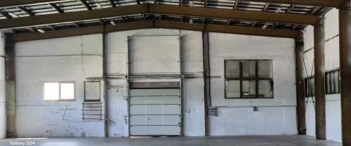 Biurowiec z halą magazynową 1000m2