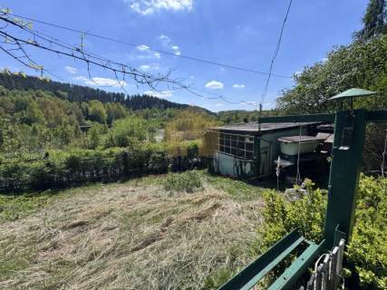 Mieszkanie z ogródkiem i garażem. Ludwikowice Kł.