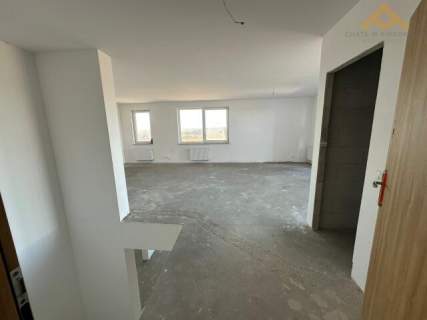 Dwupoziomowe 95 m2 taras 130 m2 . Garaż . Możliwość 2 mieszkań...