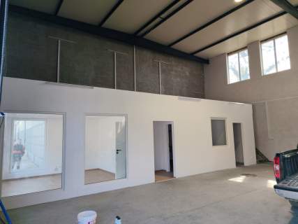 Obiekt do wynajęcia, 220 m2, Luboń