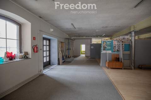 Lokal użytkowy 600 m z rampą idealny pod biznes