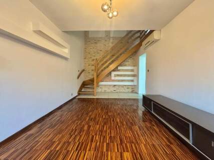 Klecina dwupoziomowe łącznie 103m2 z antresolą