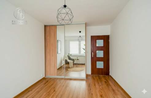 3 pokoje z garderobą, 60,7 m2, 1 piętro