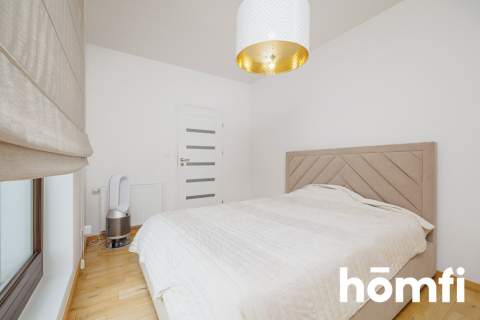 Dwupiętrowe nowoczesne mieszkanie z 3 balkonami