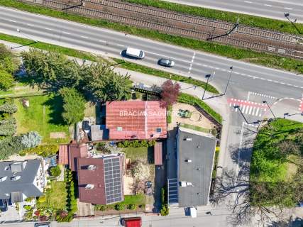 4 niezależnie miszkania / świetna lokalizacja