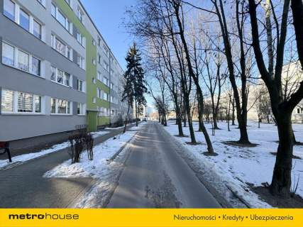 ALEKSANDRÓW ŁÓDZKI-mieszkanie 58m2, drugie piętro.