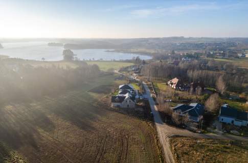 WYJĄTKOWY DOM WOLNOSTOJĄCY W STANIE DEWELOPERSKIM