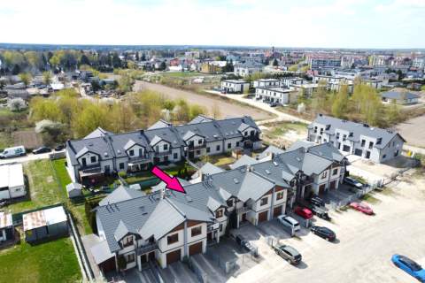 Segment w zabudowie szeregowej ul. Fieldorfa