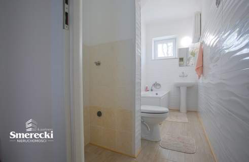 Widne mieszkanie z dużym balkonem