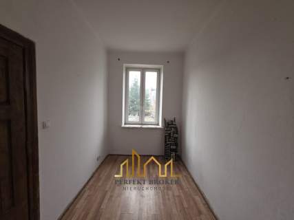 Inwestycyjnie Kamienica z 4 lokalami 35m