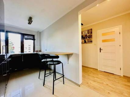 Komfortowe 2 pokoje Balkon 50 m Legnica