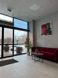 Nieruchomość komercyjna do wynajęcia, 250 m2, Warszawa