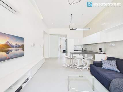 3-pok apartament z basenem i sauną w centrum