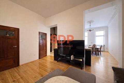 Przestronne, eleganckie 105 m2 1 piętro Plac Grunwaldzki 3