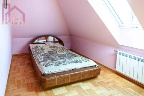 KLIMATYCZNY DOM W PRZEMYŚLU NA DZIAŁCE 7,4ar