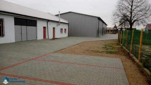 Dwie hale przemysłowo - magazynowe i biuro