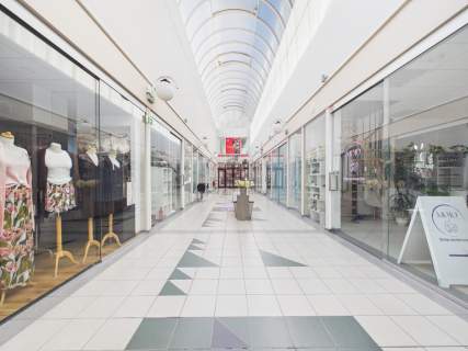 Lokal handlowo usługowy galeria Meteor, 71 m2 