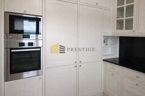 Luksusowy 4-pokojowy apartament na 12 piętrze