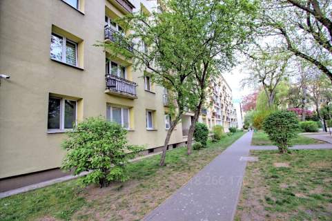 4- pok. po Gen. Remoncie, Bliska Wola-Centrum, METRO