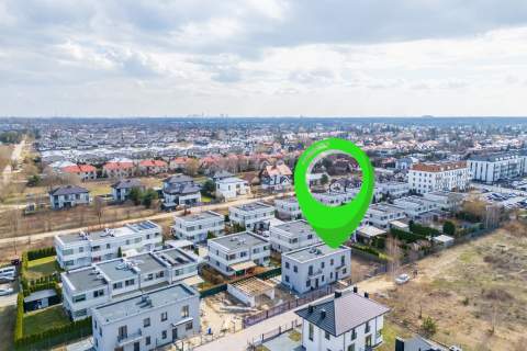 Bliźniak z pompą ciepła na działce 332m2