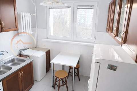 KAPUŚCISKA, 3 POKOJE, BALKON,PIWNICA, 46,89 m ,