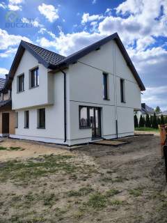 Na sprzedaż segment Rozlazłów Blisko szkoły
