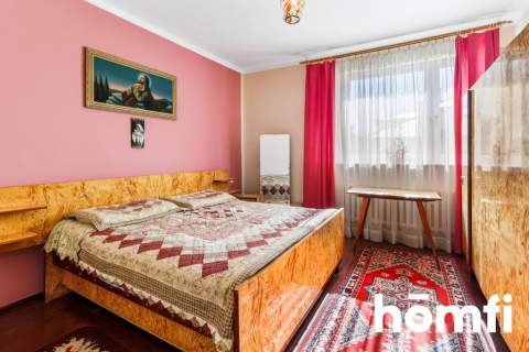 Dom w spokojnej dzielnicy Staszowa