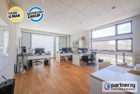 Obiekt produkcyjno  magazynowy z zapleczem biurowym