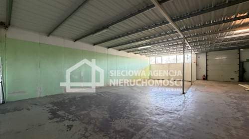 Magazyn 55m2 na Hutniczej w Gdyni