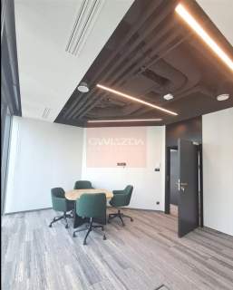 Nieruchomość komercyjna do wynajęcia, 538 m2, Warszawa