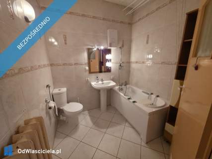 Klimatyczny dom z niezależnym garażem, w centrum miasta