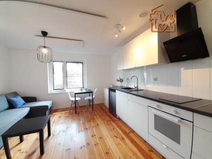 Tomasza 5, Brynów, jasne studio, pet friendly