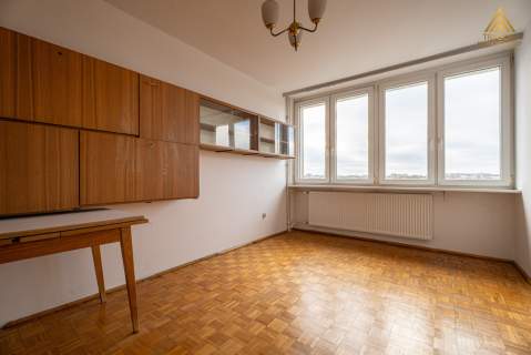 2 pok kuch z oknem, piętro9, widok, parking, Metro