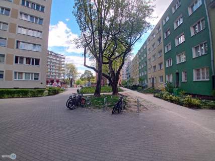 Rozkładowe mieszkanie pod wynajem 5 min do metra 