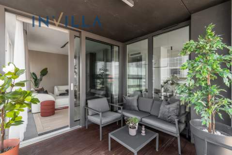 Nowoczesny apartament w Mennica Residence, centrum